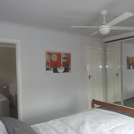 Prime Location & Spacious Аделаїда Екстер'єр фото